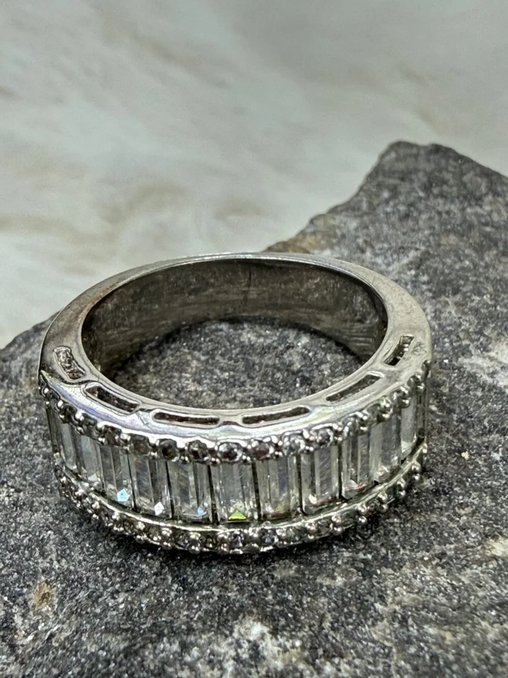 Silver Tone Fashion Ring with Glass Baguettes Size 7.25